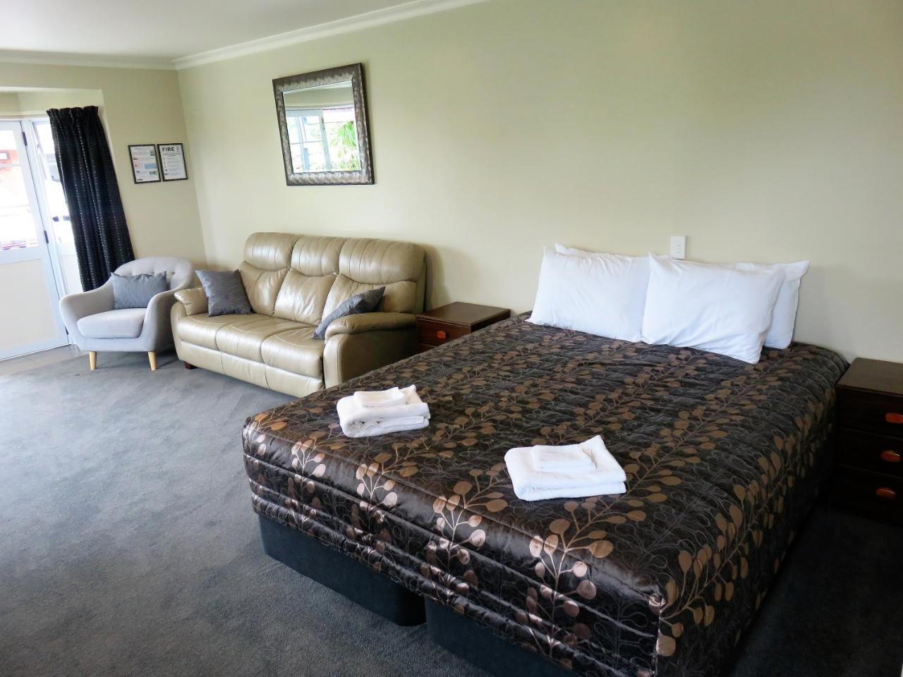 Admirals Motor Lodge Бленхайм Екстериор снимка