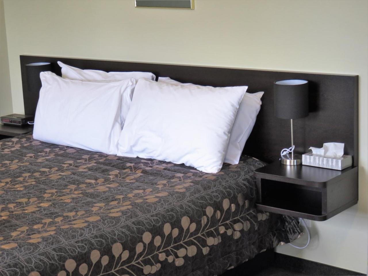 Admirals Motor Lodge Бленхайм Екстериор снимка