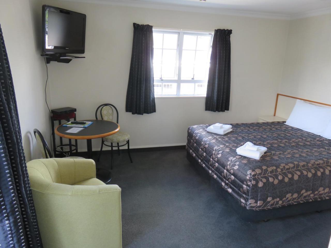 Admirals Motor Lodge Бленхайм Екстериор снимка