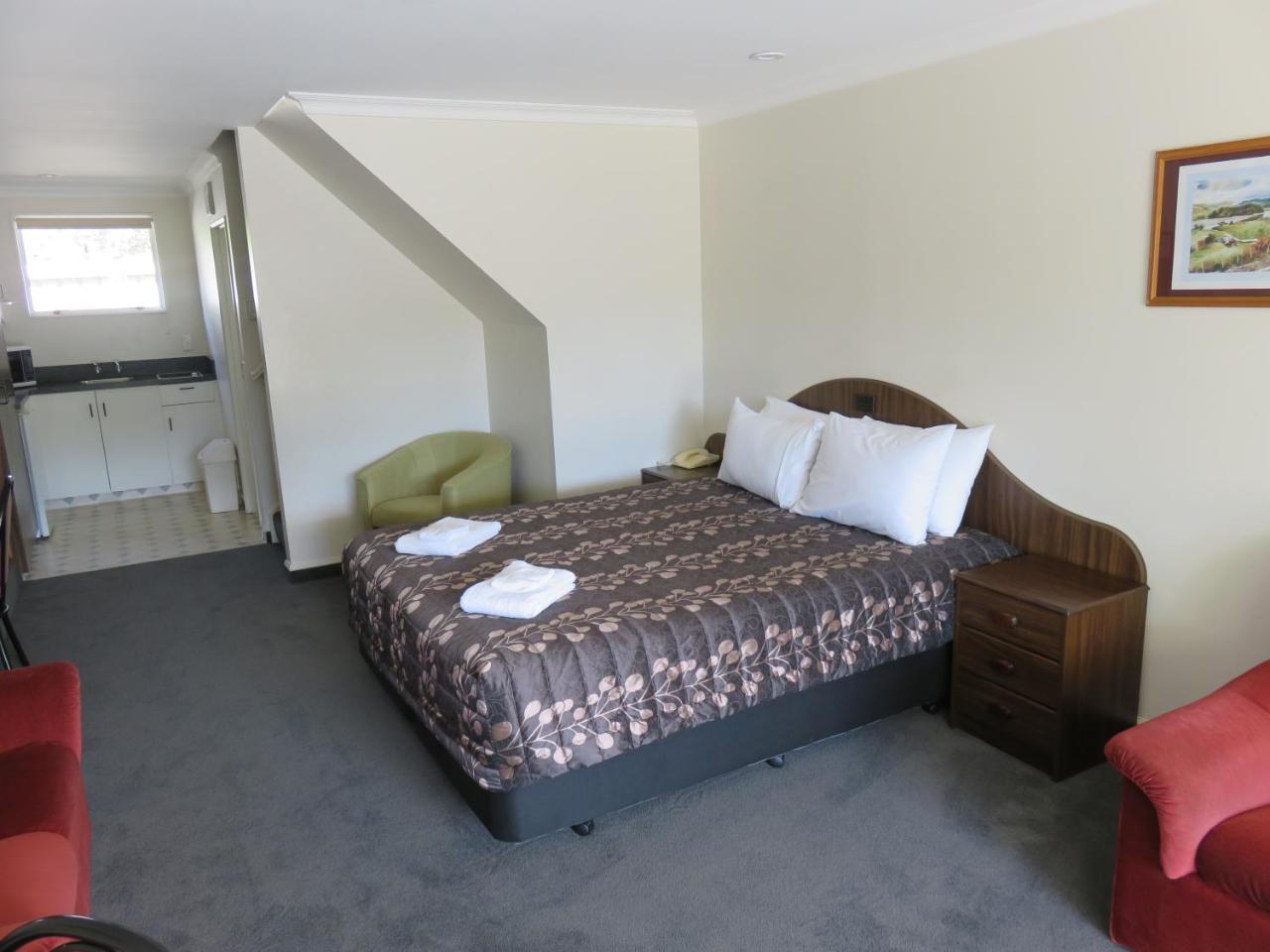 Admirals Motor Lodge Бленхайм Екстериор снимка